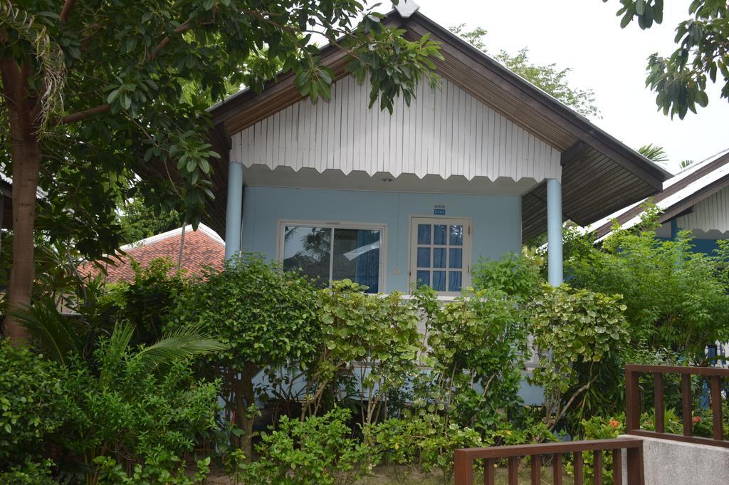 Hotel Bangrak Beach Club à Bophut Extérieur photo