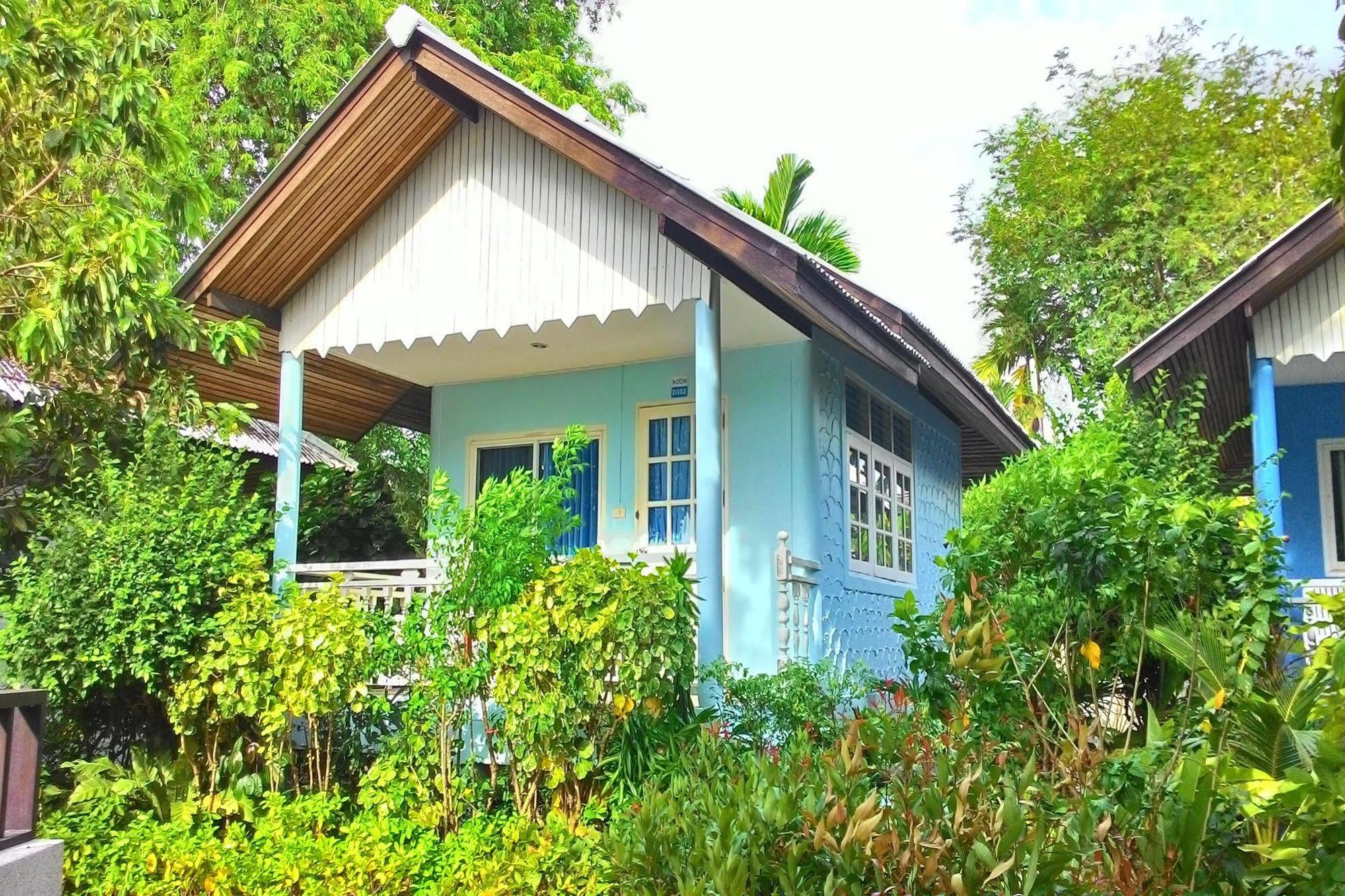 Hotel Bangrak Beach Club à Bophut Extérieur photo